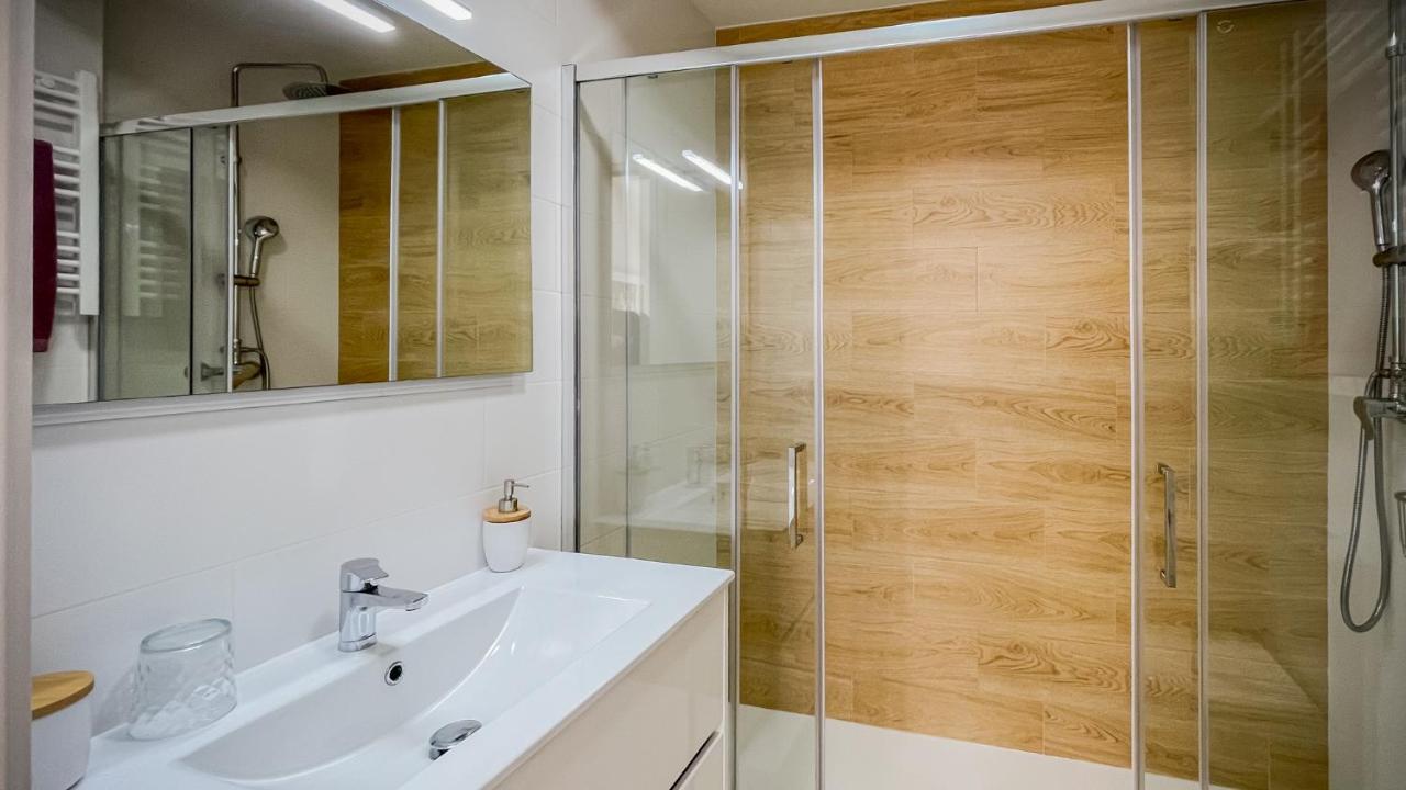 Апартаменти Piso Centrico En Мінан Екстер'єр фото
